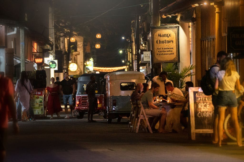 Experience Galle's lively evening scene with street dining and vibrant nightlife in Sri Lanka.